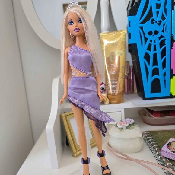 My Scene Doll - Picture 1 of 2